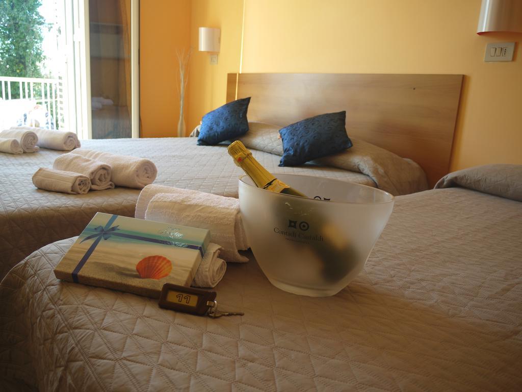 Hotel Villa Del Bagnino 리미니 외부 사진