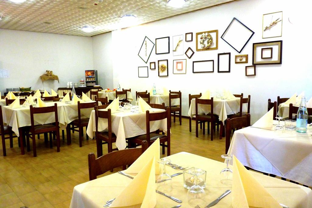 Hotel Villa Del Bagnino 리미니 외부 사진